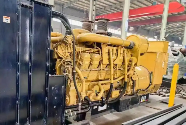 讲解康明斯发电机组开前及运转中该当注意什么？